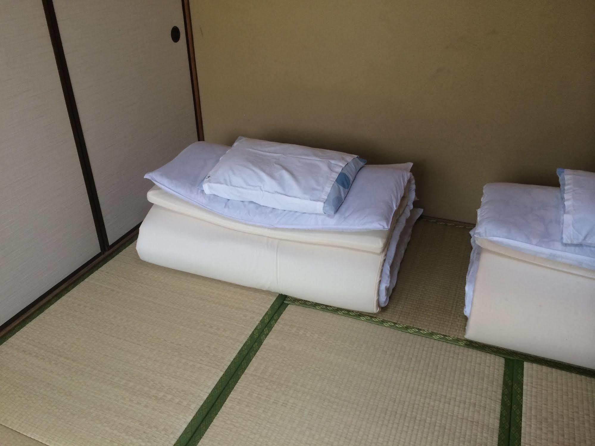 Kasuga Ryokan Hiroshima Bagian luar foto