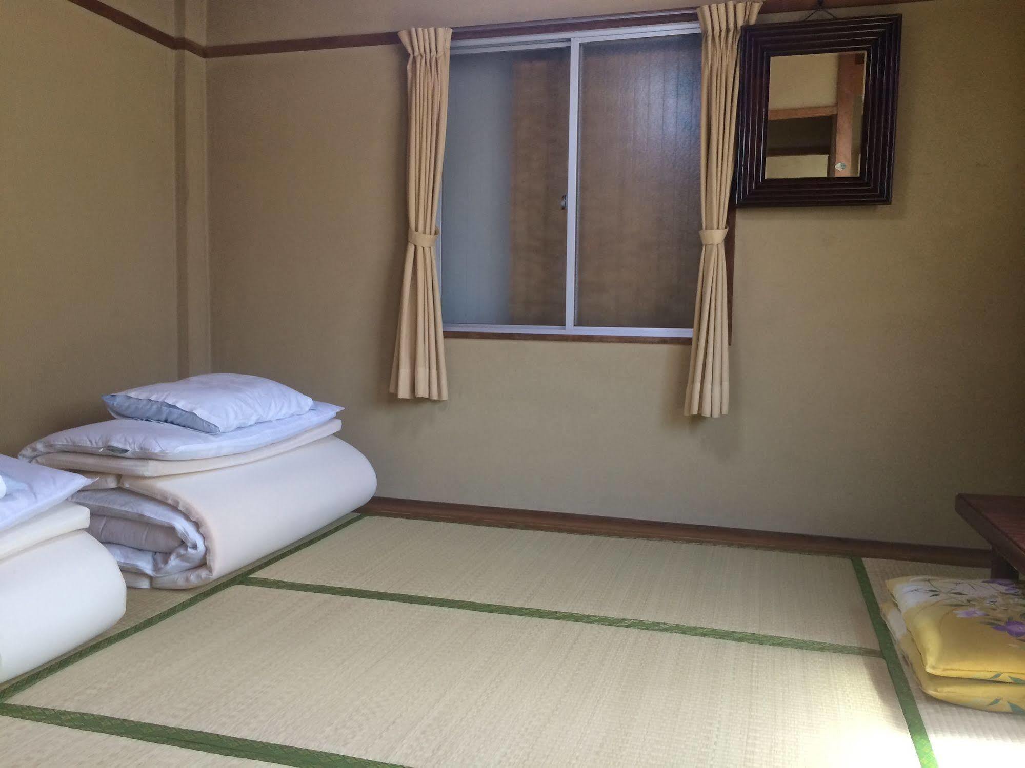 Kasuga Ryokan Hiroshima Bagian luar foto